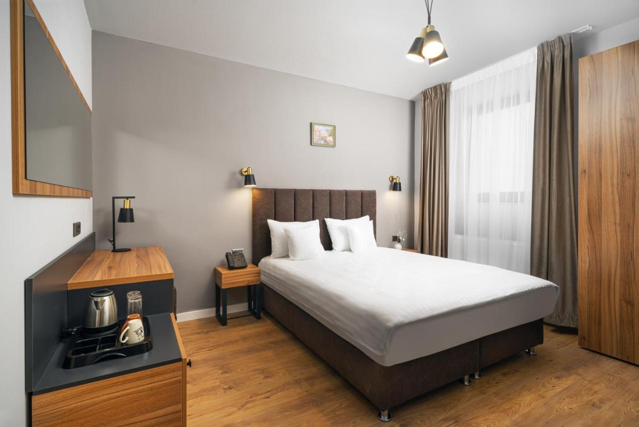Labirint Boutique Hotel 布加勒斯特 外观 照片