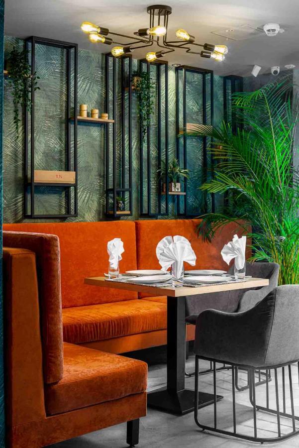 Labirint Boutique Hotel 布加勒斯特 外观 照片